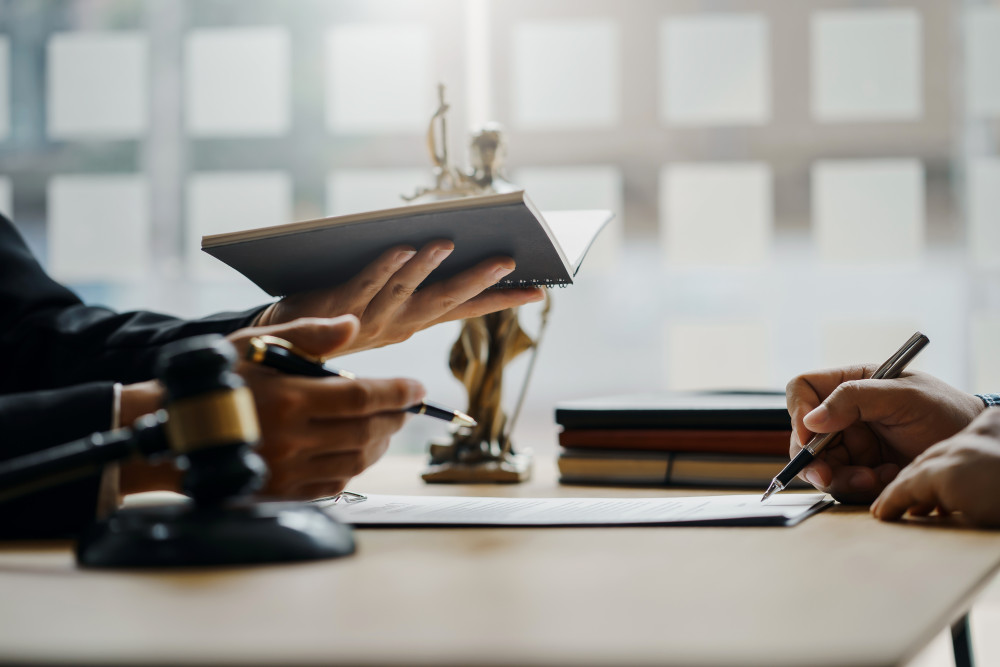 Obtenir l'exécution d'un jugement : les étapes clés pour faire valoir vos droits
