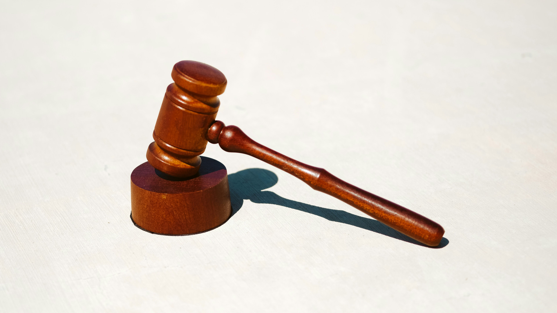 Accidents du travail : comment un avocat spécialisé peut vous aider à obtenir réparation ?